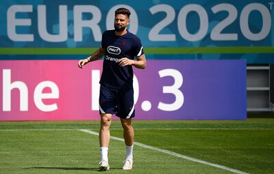 Olivier Giroud jugará en el AC Milan.