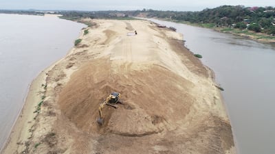 Vimérica se encuentra refulando la Isla San Francisco. La construcción del megacomplejo turístico se iniciaría el próximo año.