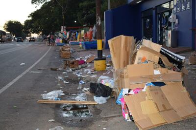 En horrendo estado quedó la avenida Eusebio Ayala, tras la fiebre de compras