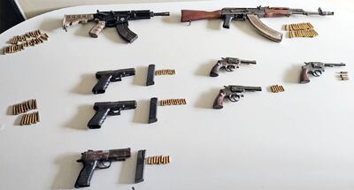 Las armas requisadas tras el enfrentamiento del lunes a la noche en Ponta Porã.