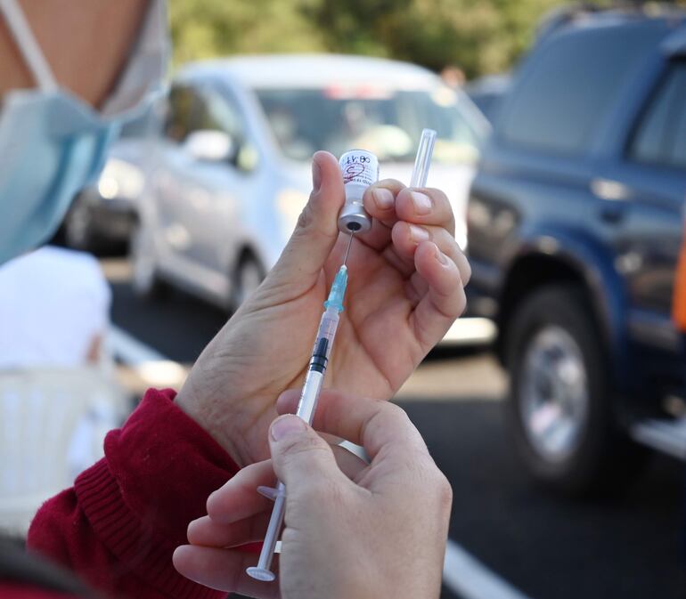 Salud Pública resaltó el efecto positivo que ya tiene la vacuna anticovid en el sistema sanitario.