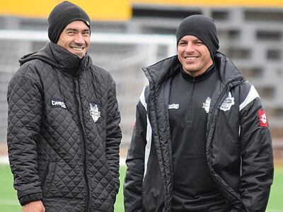 Cristian Martínez (izq.), Alfredo Cano y Miguel Mendoza, integrantes del cuerpo técnico de General Díaz de Luque.