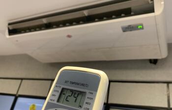 La recomendación de ANDE es mantener los acondicionadores de aire en 24, y/o combinarlos o alternarlos con el uso de ventiladores, según la época del año, porque usan 10 veces menos energía.