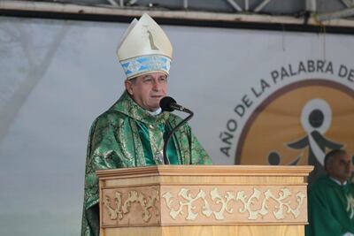 Monseñor Ricardo Valenzuela, en el momento de la pronunciación de su homilía.