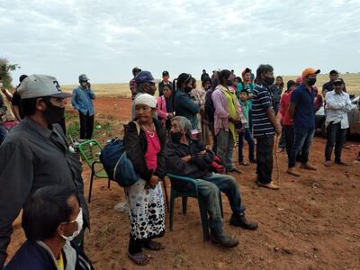 Los nativos de siete comunidades se concentraron en el cierre de ruta.