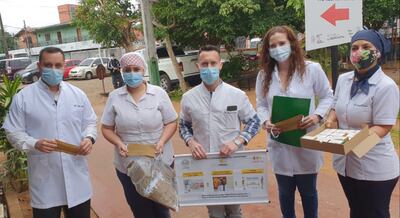 El Dr. Luis Prat, Rocío Laneri, Dr. Raúl Fanego, Dra. Sofía Ramos y Rosa Ovelar.