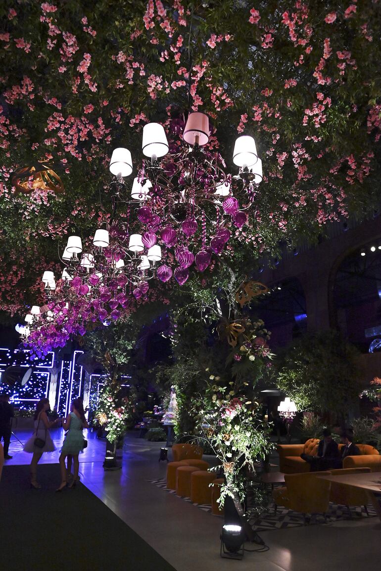 Flores y más flores, una creación de Ariel Rodríguez.