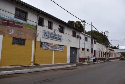 Colegio España, ubicado sobre la calle que lleva el mismo nombre en San Lorenzo.