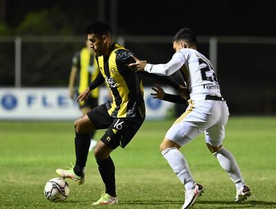 Guaraní y Tacuary juegan en Dos Bocas este domingo.