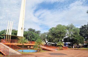 La Plaza de Armas, donde según el historiador Silvio Sosa fue fundada la ciudad de Encarnación.