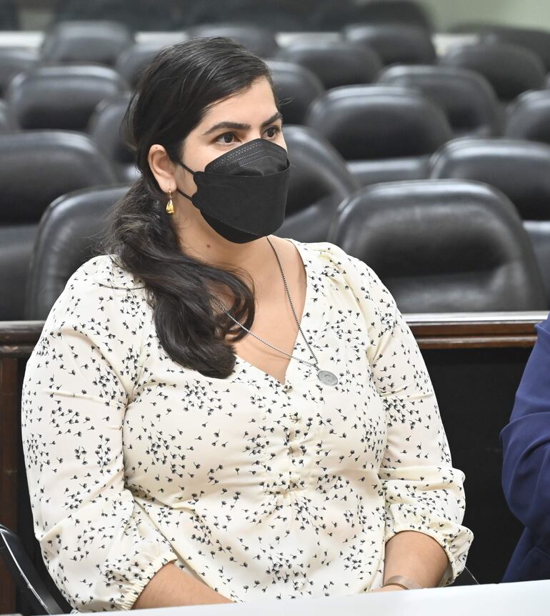 Patricia Ferreira Pascottini, presidenta de Imedic acusada junto a su padre por el caso de los insumos chinos durante la pandemia.