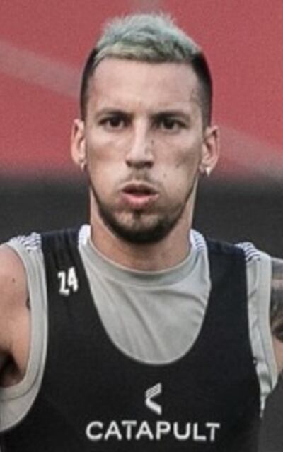 Leonel Jesús Vangioni, en la práctica gumarela.