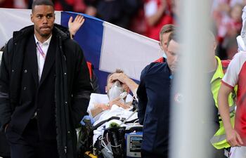 Group B Denmark vs Finland