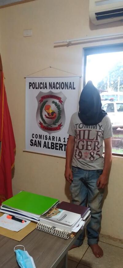 El presunto agresor fue detenido por agentes de la comisaría de San Alberto.