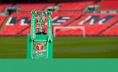 El trofeo de la Copa de la Liga de Inglaterra.
