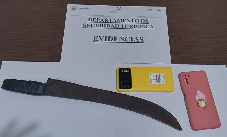 Celular recuperado por la Policía.