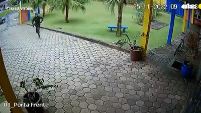 Al menos tres muertos a balazos en dos escuelas de una ciudad de Brasil.