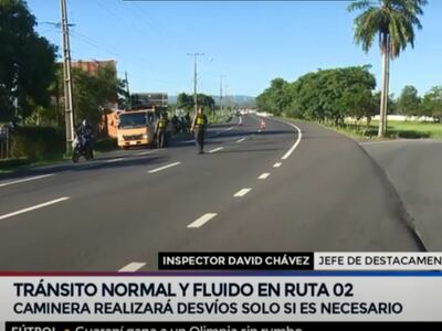 Así se encuentra el tránsito este lunes en la salida de San Bernardino y la entrada a Ypacaraí.