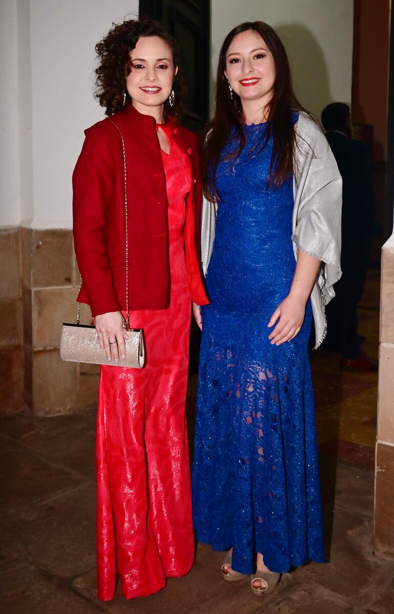 Eugenia y Sofia Jou.