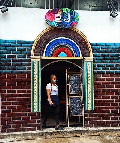 La crisis sanitaria obligó a millones de mujeres a dejar de trabajar, representando la caída una retroceso de al menos una década de participación.