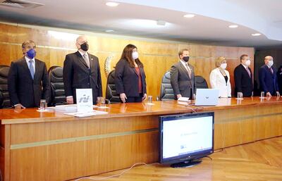 Manuel Ramírez, Luis Benítez, Carolina Llanes, Alberto Martínez, Gladys Bareiro y Eugenio Jiménez.