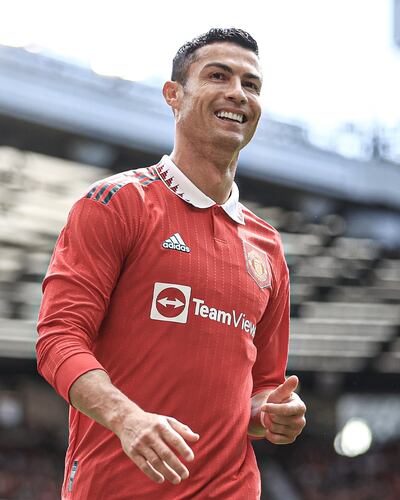 Cristiano Ronaldo, 37 años, volvió a jugar ayer con el Manchester United.