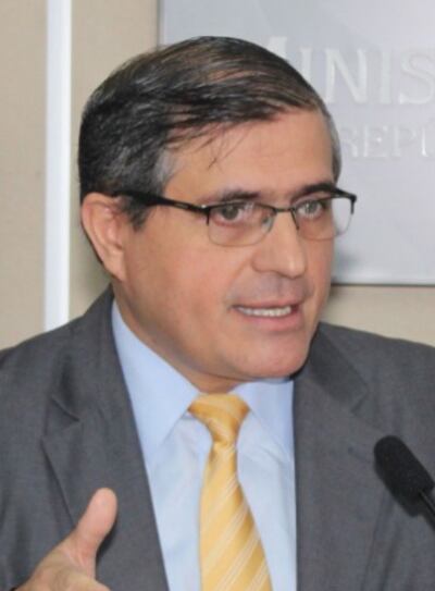 René Fernández, de la Senac.