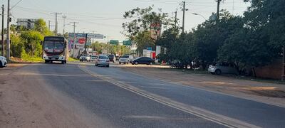 Denuncian ausencia de policía de tránsito en avenida de San Bernardino