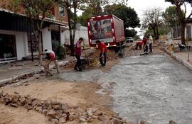 Obra de hormigonado sobre Calle San Rafael del barrio San Rafael.