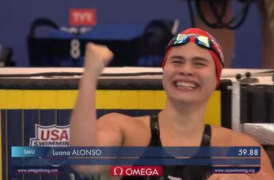 Luana Alonso, nadadora paraguaya, al conocer la nueva marca nacional que estableció en los 100 metros mariposa.