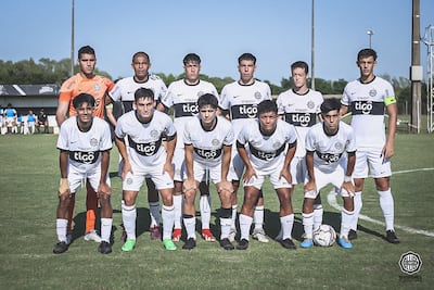 Los franjeados comparten la cima con Libertad