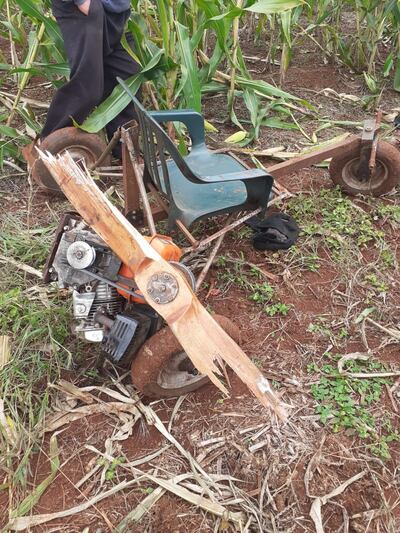 Las hélices del precario vehículo se quebraron en pleno trayecto.