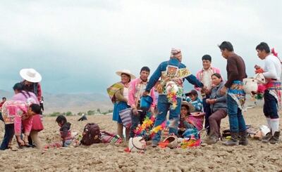 “En el murmullo del viento”, la directora se reencuentra con Llallaguita.