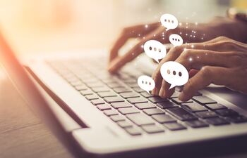 comentarios, comentarios en internet, computadora