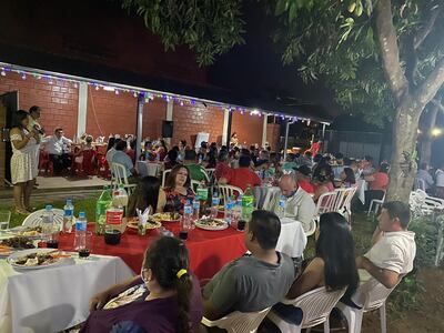 La reunión política realizada en la casa del concejal Javier Osorio de Ñemby el fin de semana pasado.