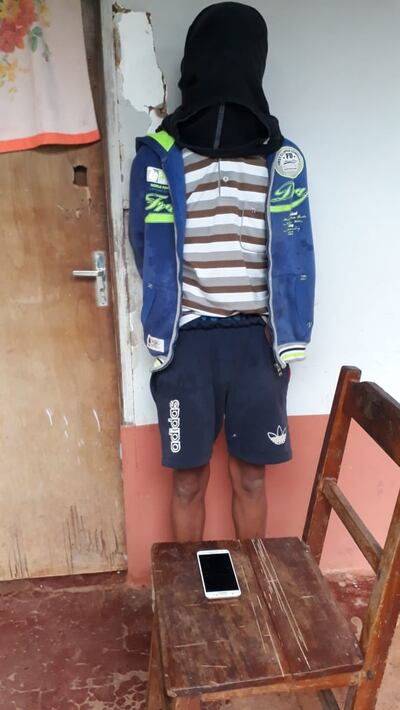 Hugo Brian Benítez, detenido con el celular robado a la trabajadora de la empresa de telefonía.