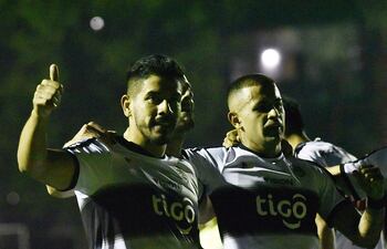 Olimpia ganó en Los Jardines del Kelito.