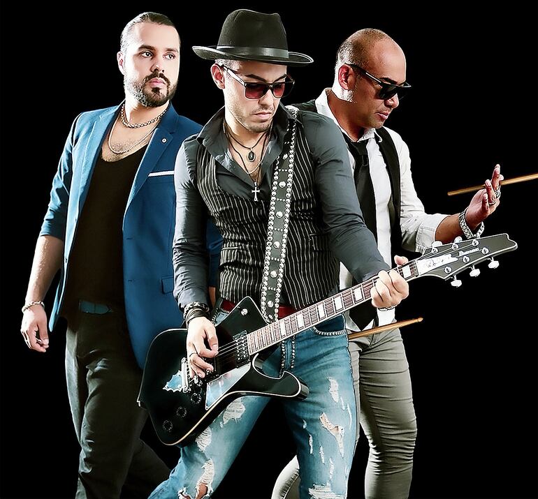 Adans Lezcano, Jota Tiepermann y Gustavo Reyes son los integrantes de Rompecabezas.