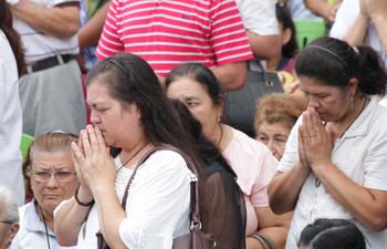 Imágenes de la misa de este sábado en el Santuario de la Virgen de Caacupé.
