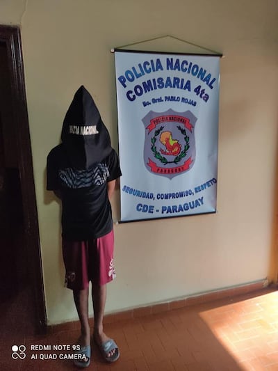 Gastón Nabil Mercado Castro, fue sorprendido cuando llevaba a su lado el biciclo ajeno.