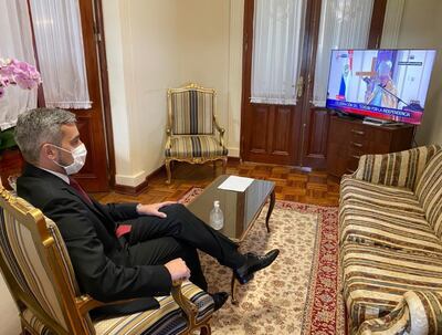 El presidente Mario Abdo Benítez siguió ayer a la mañana  el tedeum   celebrado por el arzobispo de Asunción, Edmundo Valenzuela, en la Catedral Metropolitana (foto gentileza Presidencia).