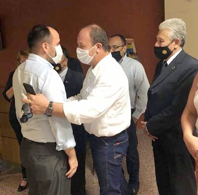 Jorge Bogarín (izq.), en su día de gobierno; atrás, Cohene (d.).