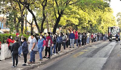 Las restricciones sanitarias y las ayudas estatales como Pytyvõ o Ñangareko aumentaron las transacciones de dinero móvil.