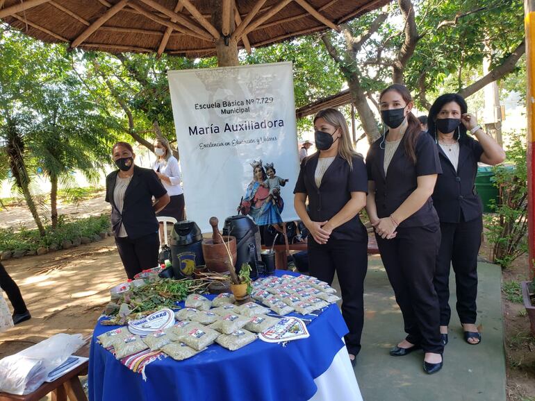 El tereré forma parte de la cultura del país, y durante el encuentro recordaron al propulsor Prof. Dr. Dionisio Ortega, Nº 4261/2011 fue declarado patrimonio dultural y bebida nacional, y además se instaló al 26 de febrero como Dia Nacional del Tereré.