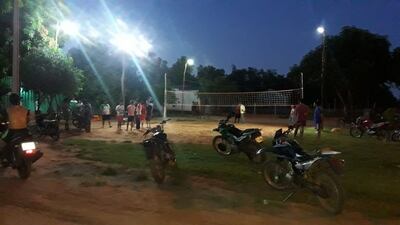 Juego de Piky vóley en plena cuarentena.