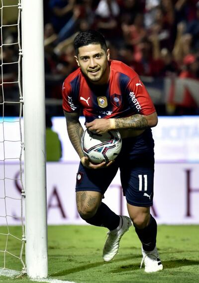 Así celebró el gol Sergio Díaz, el segundo frente a Libertad.