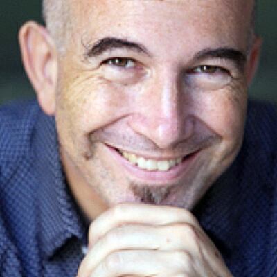 Martín Hazán, escritor y publicista argentino.