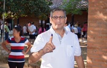 Juan Carlos Vera Báez, actual gobernador del Guairá.