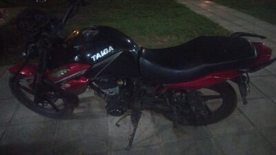 Policía recupera una moto robada y la devuelve al dueño