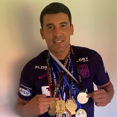 Édgar “Pájaro” Benítez (35 años), cerca de cerrar con el Rojo.